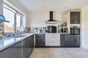 Photo 10- click for photo gallery